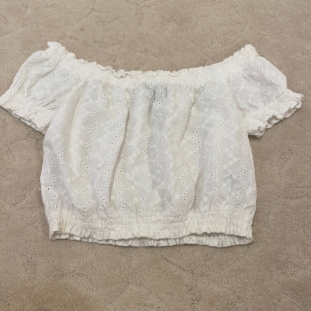 H&M Divided White Eyelet Off the Shoulder Crop Top